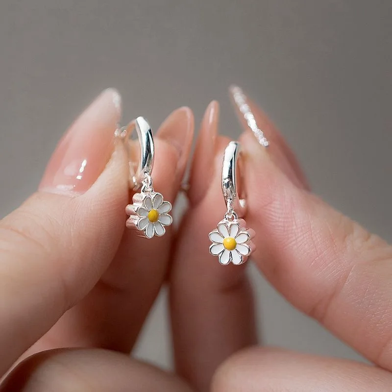 Ethnic Fashion Wear - 925 Sterling Silver Earrings Sunflower Temperament