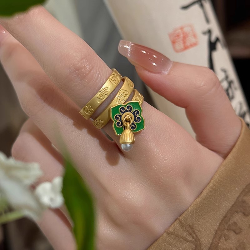 New in Charm Green Enamel Flow - Ethnic Fashion Wear 评论和价格