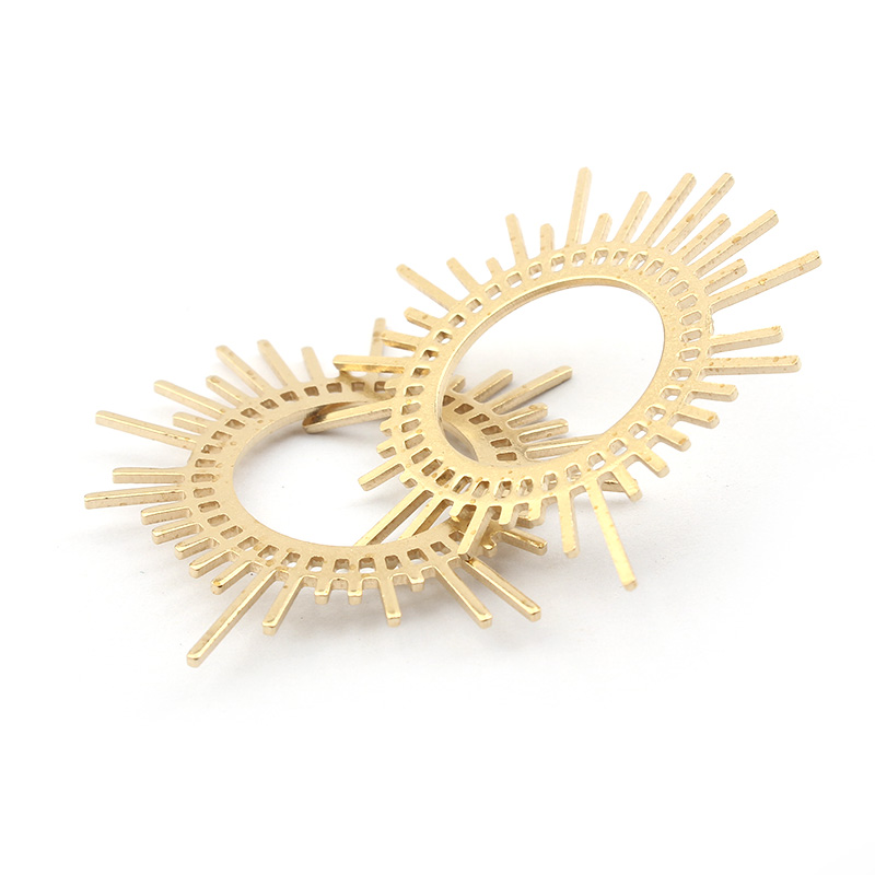 5pcs/lot Raw Brass Sun Burst C - Ethnic Fashion Jewellery 评论和价格