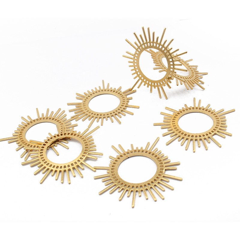 5pcs/lot Raw Brass Sun Burst C - Ethnic Fashion Jewellery 评论和价格