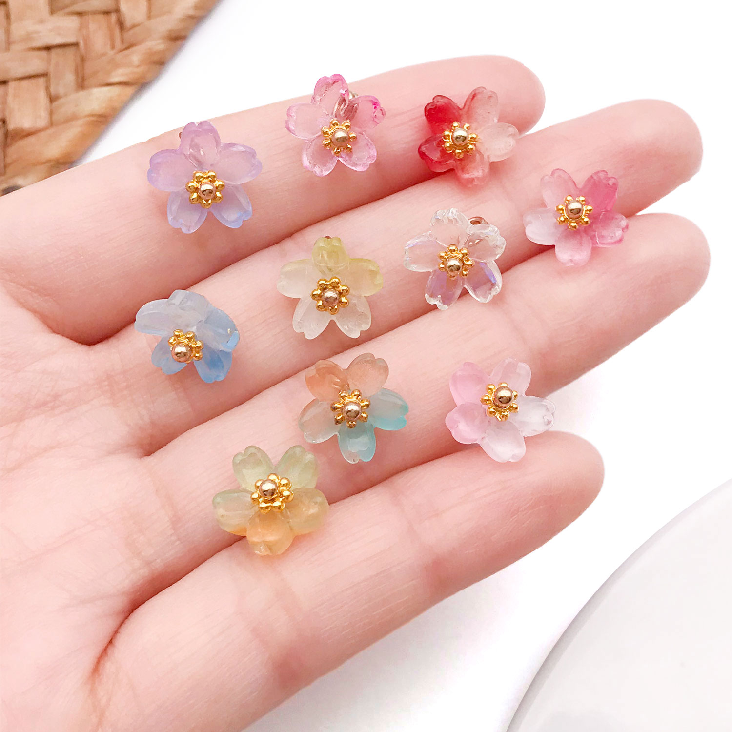 10/20pcs Vibrant Glass Cherry  - Ethnic Fashion Wear 评论和价格